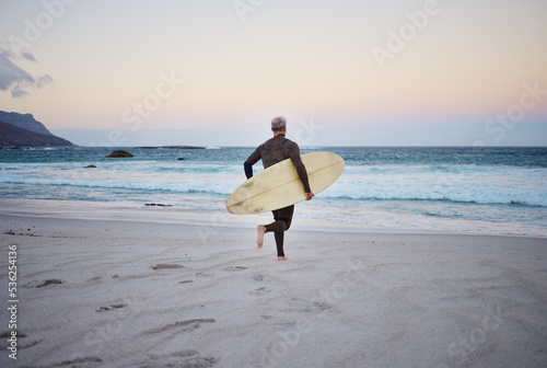 Canvas Print Surf at the beach, man and running to ocean with surfboard for the waves, fitness and adventure