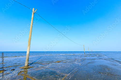 初秋の太良海中道路　佐賀県東彼杵町　Tara undersea road in early autumn. Saga prefecture Tara town. photo