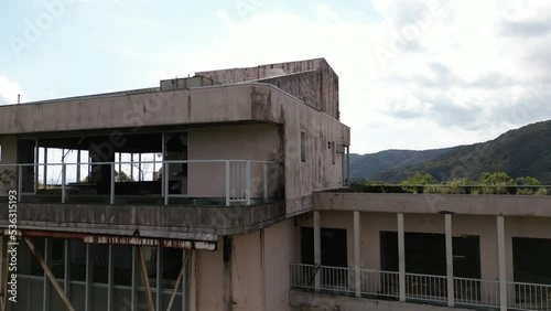 Wallpaper Mural 廃墟　ヴァンガード竜串　ドローン空撮 Torontodigital.ca