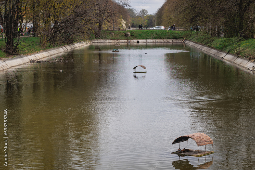 Naklejka premium Royal Canal in Agrykola Park in Warsaw city, Poland