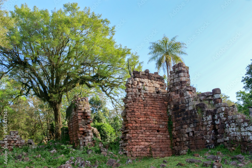 Ruin wall of buildings at Misión Jesuítica de Santa Ana, Argentina