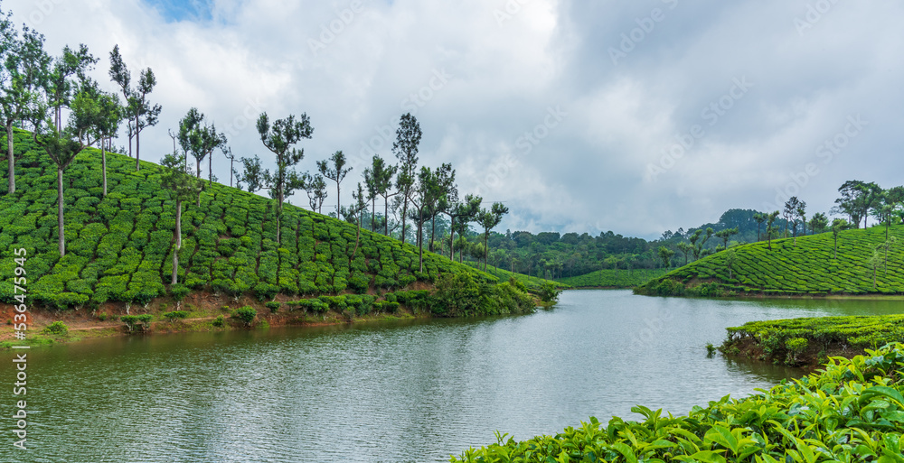 Fototapeta premium lake in the mountains