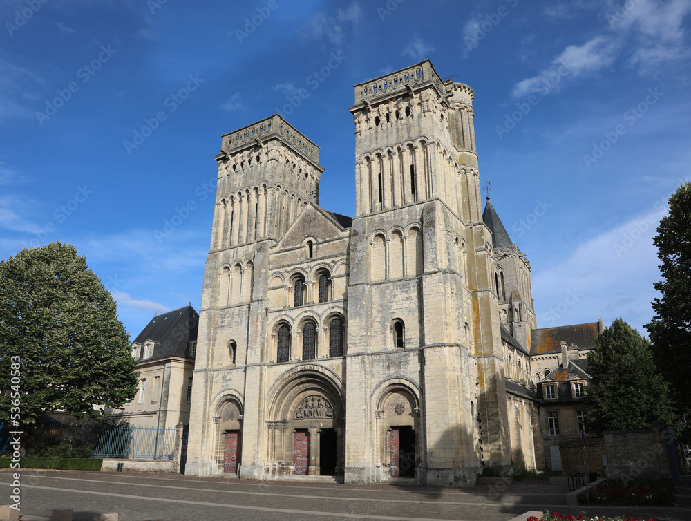Φωτογραφία Ancient Church called Abbey of women in CAEN in France