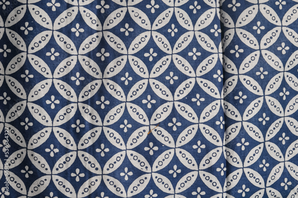 seamless indonesian batik pattern