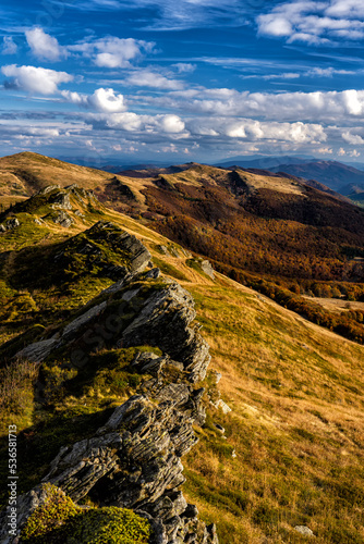 Fototapeta Naklejka Na Ścianę i Meble -  Colorful autumn mountain landscape, Bieszczady Mountains, Carpathians, Poland.