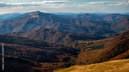 Fototapeta Naklejka Na Ścianę i Meble -  Colorful autumn mountain landscape, Bieszczady Mountains, Carpathians, Poland.