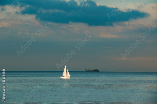 VELERO al atardecer photo