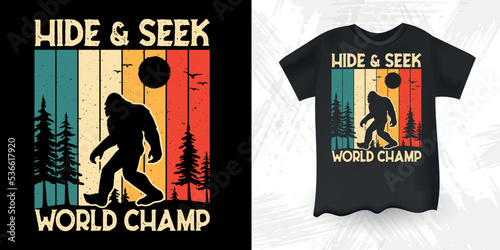 Funny Bigfoot Sasquatch Retro Sunset Vintage Mother's Day Bigfoot T-Shirt Design