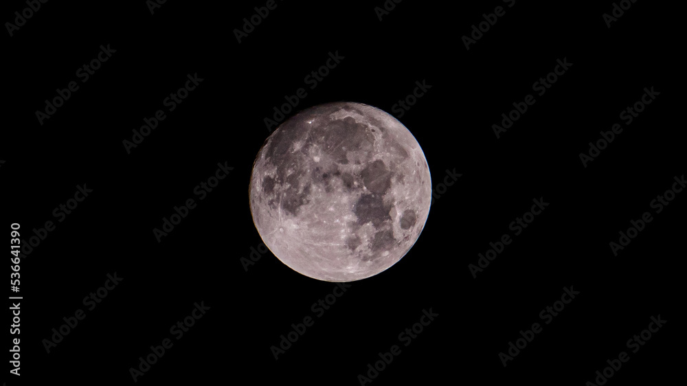 Full Moon in Riyadh Full Moon in Riyadh