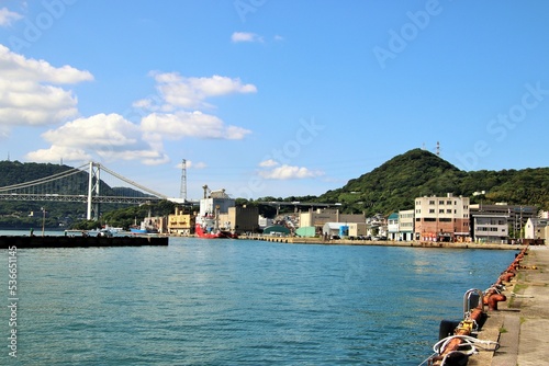 門司港レトロ地区から見た関門海峡風景
