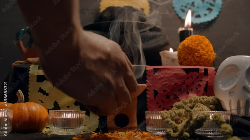 Traditional mexican bread of the dead 