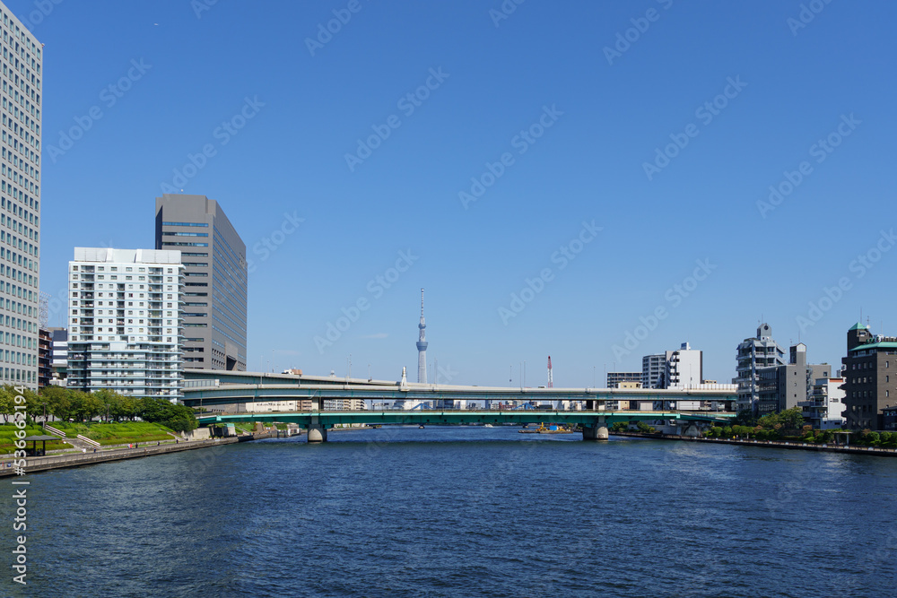 首都高と東京スカイツリー