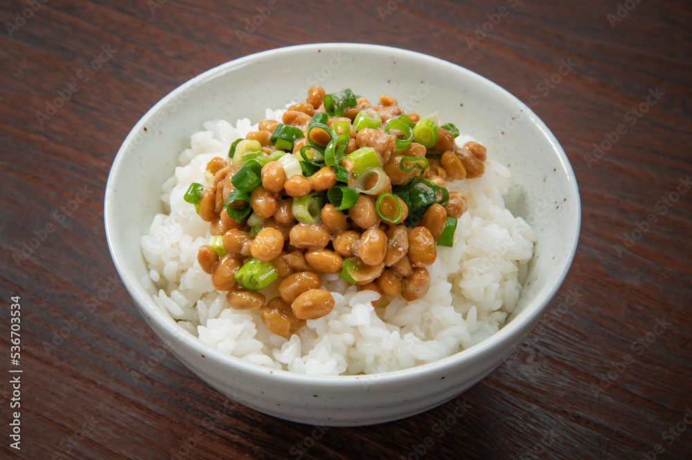日本の伝統和食、納豆ごはん 日本の伝統和食、納豆ごはん