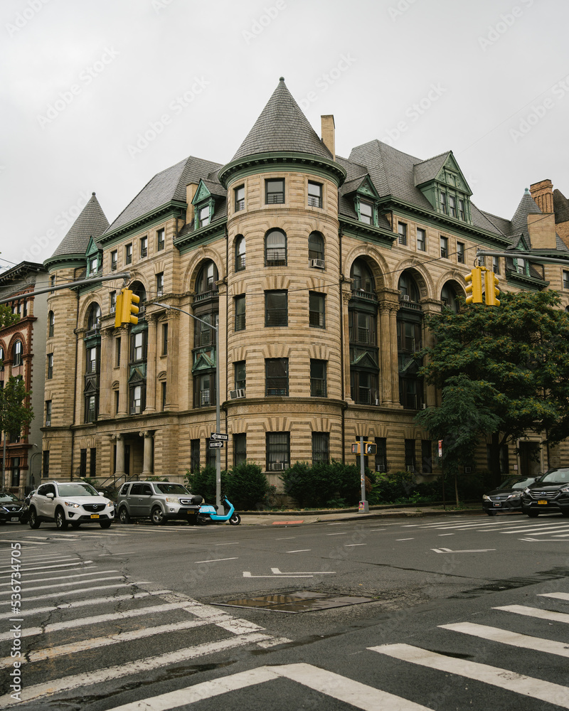 Architecture at the corner of Bedford Avenue & Pacific Street, Crown Heights, Brooklyn, New York