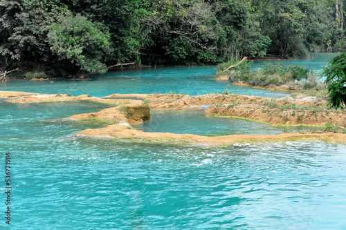 Cataratas de Agua Azul  Wasserf  lle des blauen Wassers  Palenque  Chiapas  Mexiko  Mittelamerika