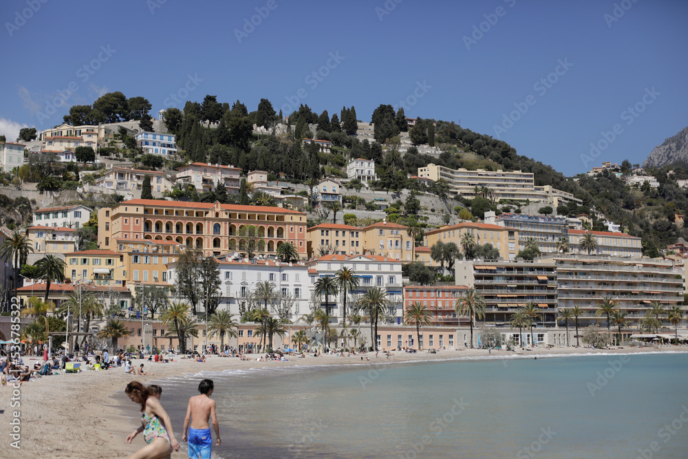 Obraz premium Details from the sea town of Menton on the French riviera during a sunny spring day.