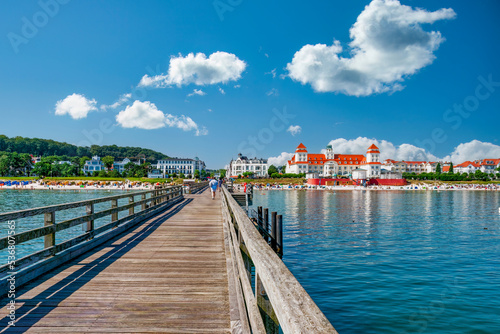 Blick von der Seebrücke auf Strand und Kurhaus,  Ostseebad Binz, Rügen, Mecklenburg-Vorpommern, Deutschland, Europa photo