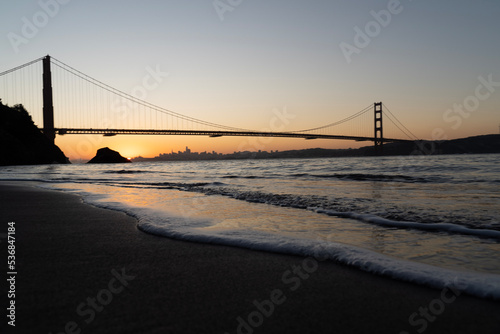 Golden Gate Bridge in california USA. With fort in the sunrise and sunset with the Pacific Ocean view © Fernando