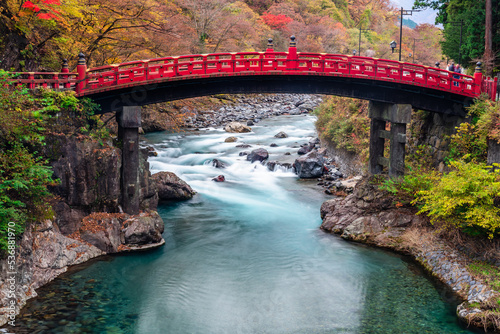 Schilderij op canvas 栃木県　日光　秋の神橋