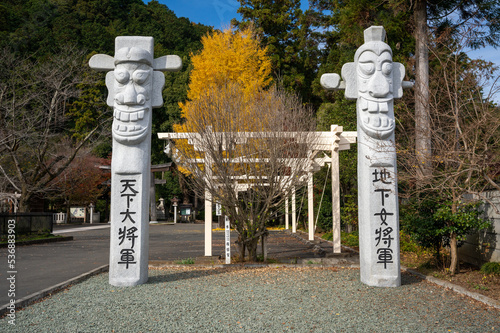 高麗神社 将軍標 日高市 photo