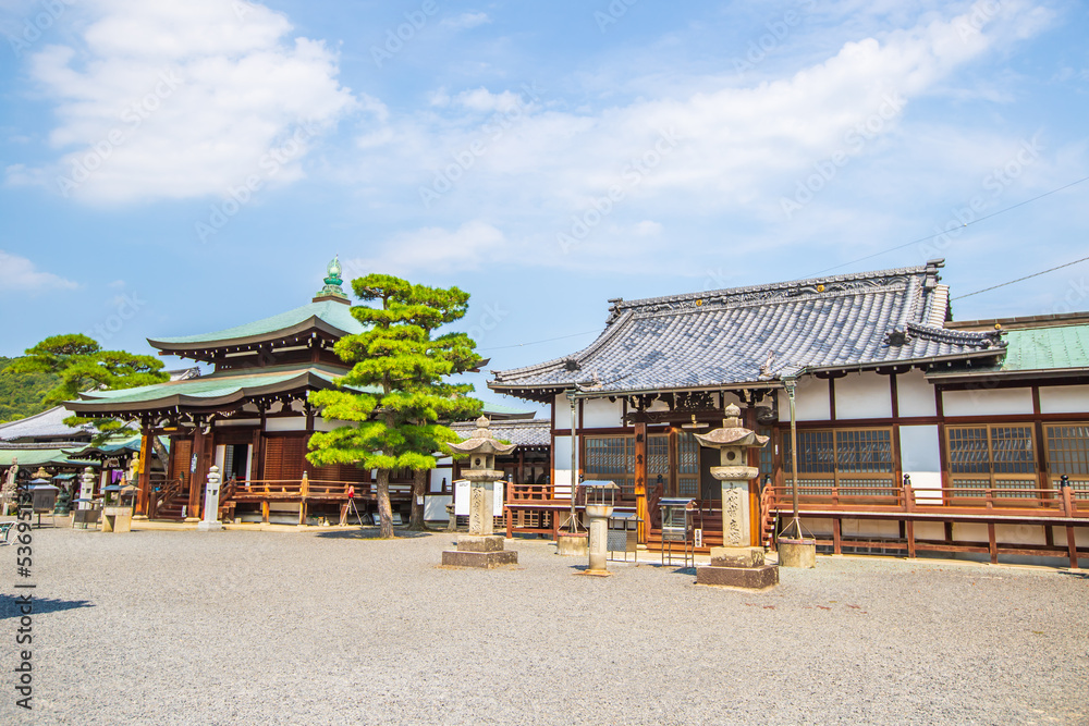 Obraz premium 香川県 総本山善通寺の風景 