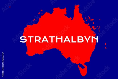 Strathalbyn: Name der australischen Stadt Strathalbyn im Bundesstaat South Australia mit den Umrissen des Landes im Hintergrund photo