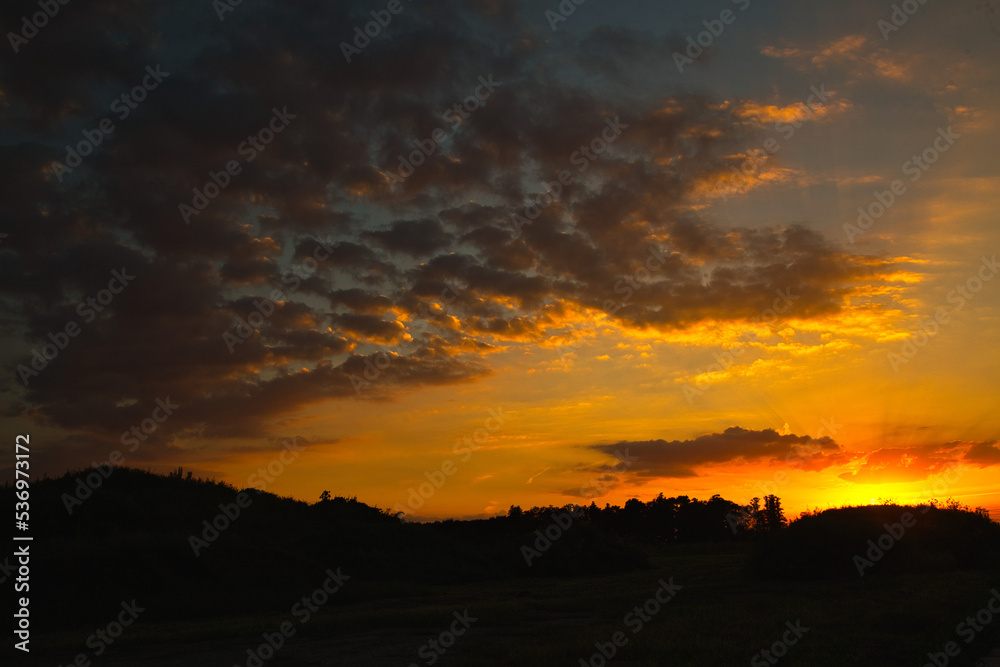 夕暮れ時の空模様 夕暮れ時の空模様