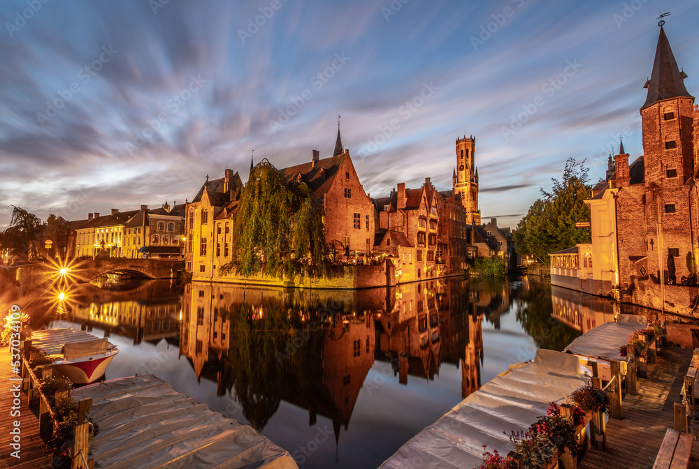 Naklejka premium Best sunset corner in Brugge, Belgium