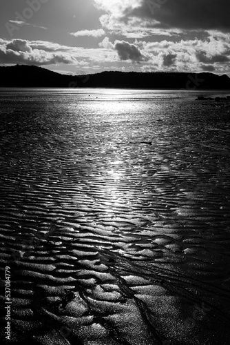 Un coucher de soleil contrasté en Bretagne