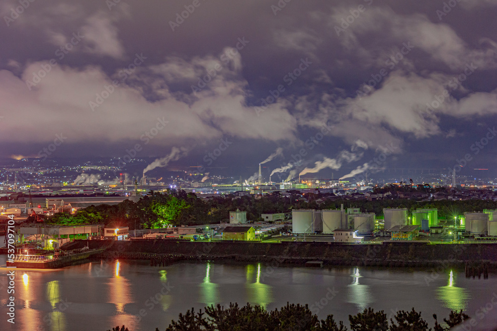田子の浦みなと公園からの工場夜景