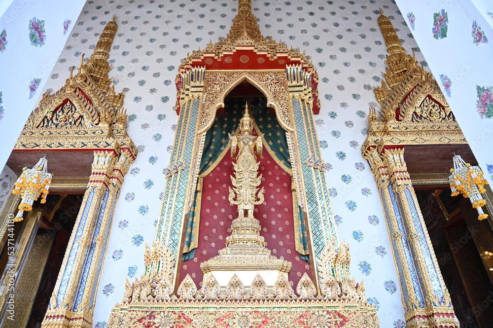 Wat Arun, Temple of Dawn the landmark of Bangkok, Thailand