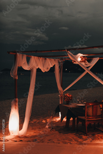 Romantic oceanside restaurant for a sunset date on Koh Samui island