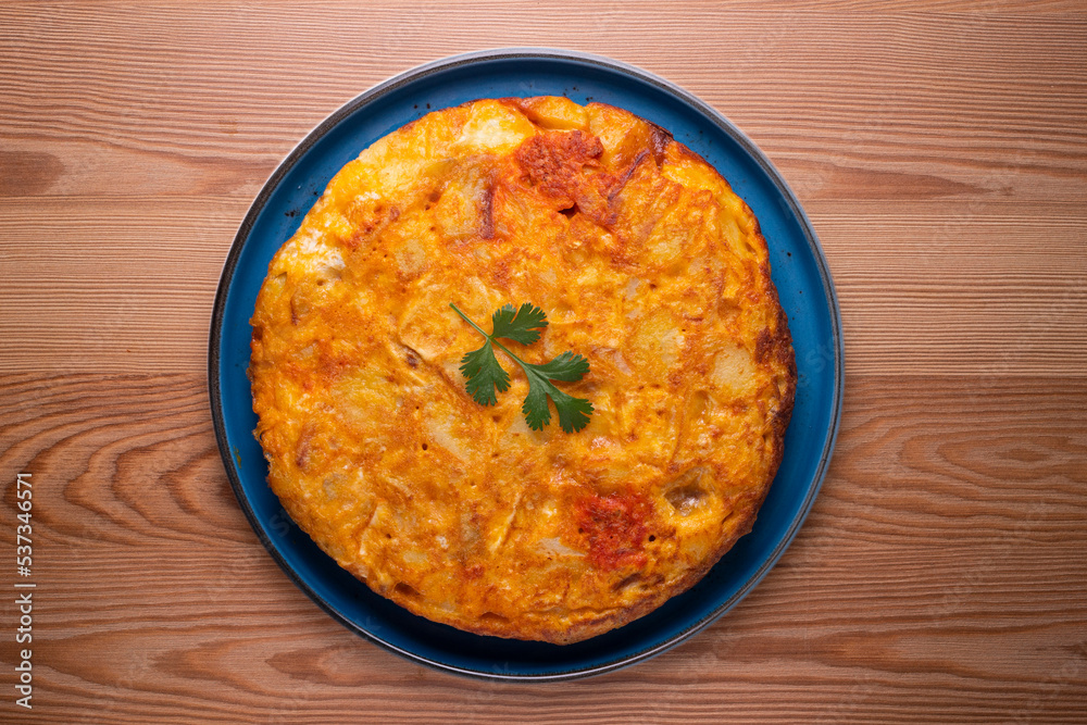 Spanish potato and chorizo ​​omelette. Traditional recipe of the tapa queen in Spain.