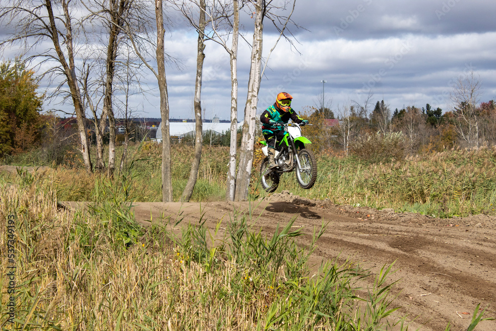 Naklejka premium Motocross automnale