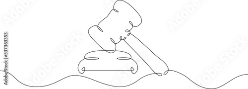 One continuous line. Auction hammer. Hammer. Flat minimal icon. One continuous line on a white background.