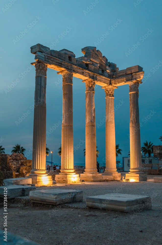 Fototapeta premium ancient greek temple