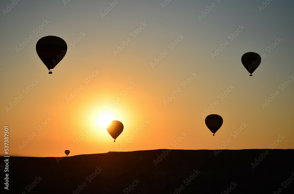 Naklejka premium hot air balloons in cappadocia 