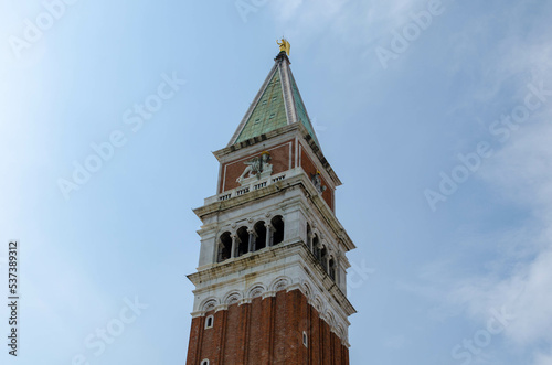 Fotografía bell tower of sestieri