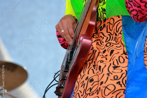 Music instruments the warm your heart