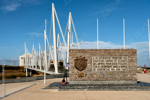 Fototapeta Naklejka Na Ścianę i Meble -  Operation Dynamo Memorial to Allied Forces in Dunkirk with sand dunes in the background