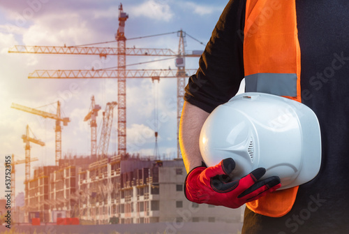 Construction apartment buil...