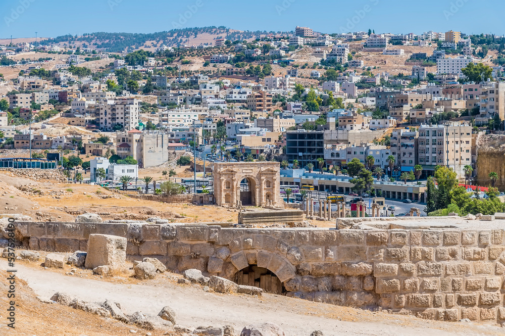 A view towards the north gate in the ancient Roman settlement of Gerasa in Jerash, Jordan in summertime