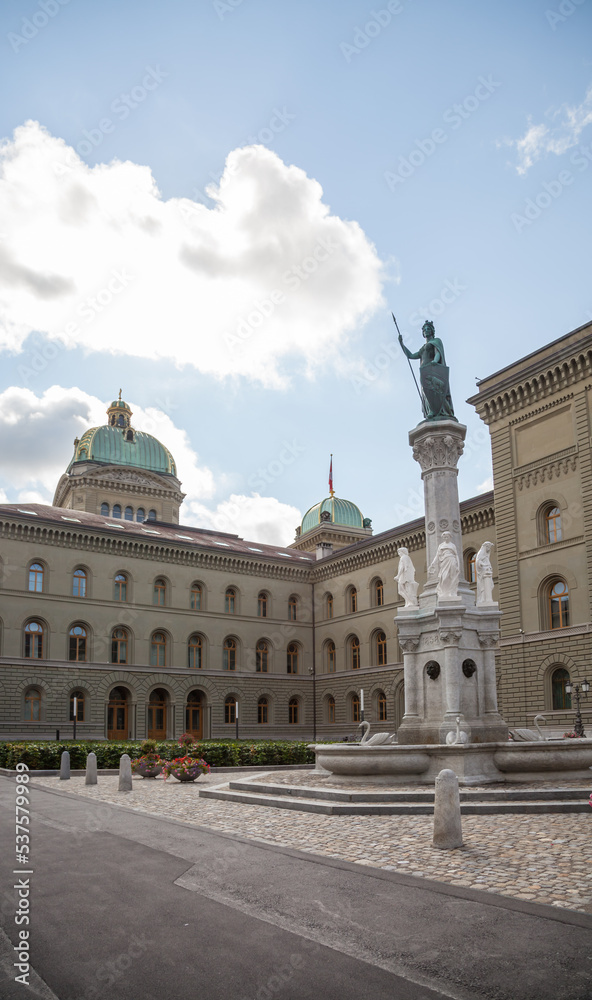 Fototapeta premium Swiss Parliament building Bundeshaus. Bern, Switzerland, Europe