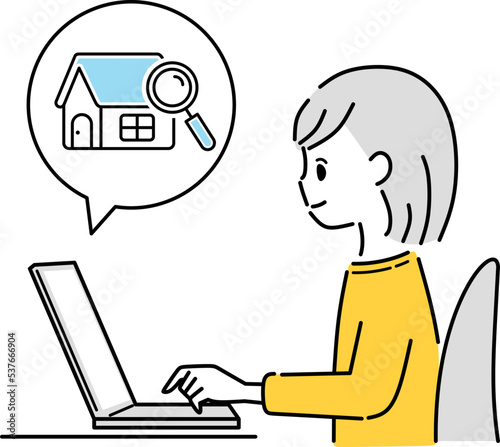 住まいを検索する女性