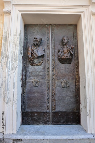 Stampa su tela Praiano - Porta in bronzo destra della Chiesa di San Gennaro