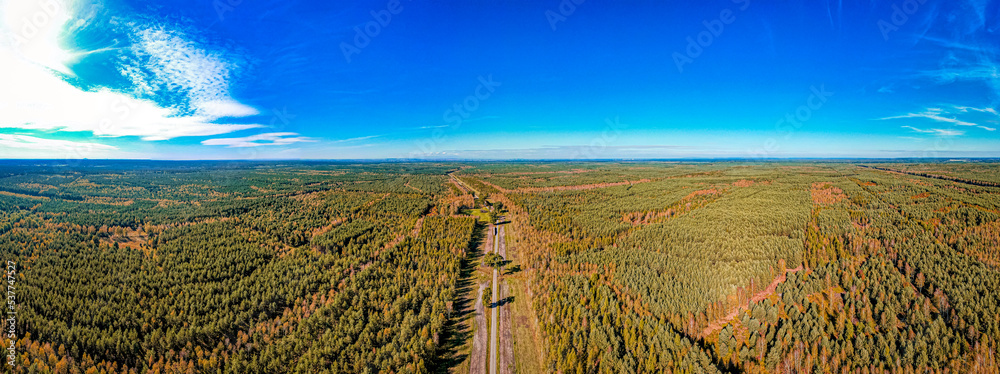 las jesienią, panorama z lotu ptaka w okolicach Rud na Śląsku w Polsce