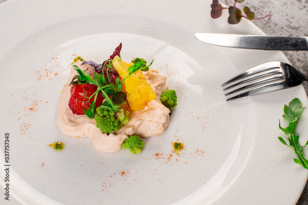 Potatoe puree with vegetables and herbs. Vegan cuisine. Detox menu Potatoe puree with vegetables and herbs. Vegan cuisine. Detox menu