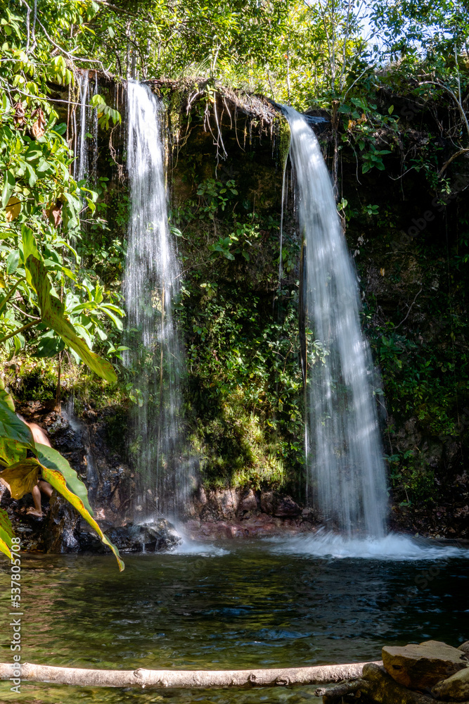 Fototapeta premium waterfall in the jungle