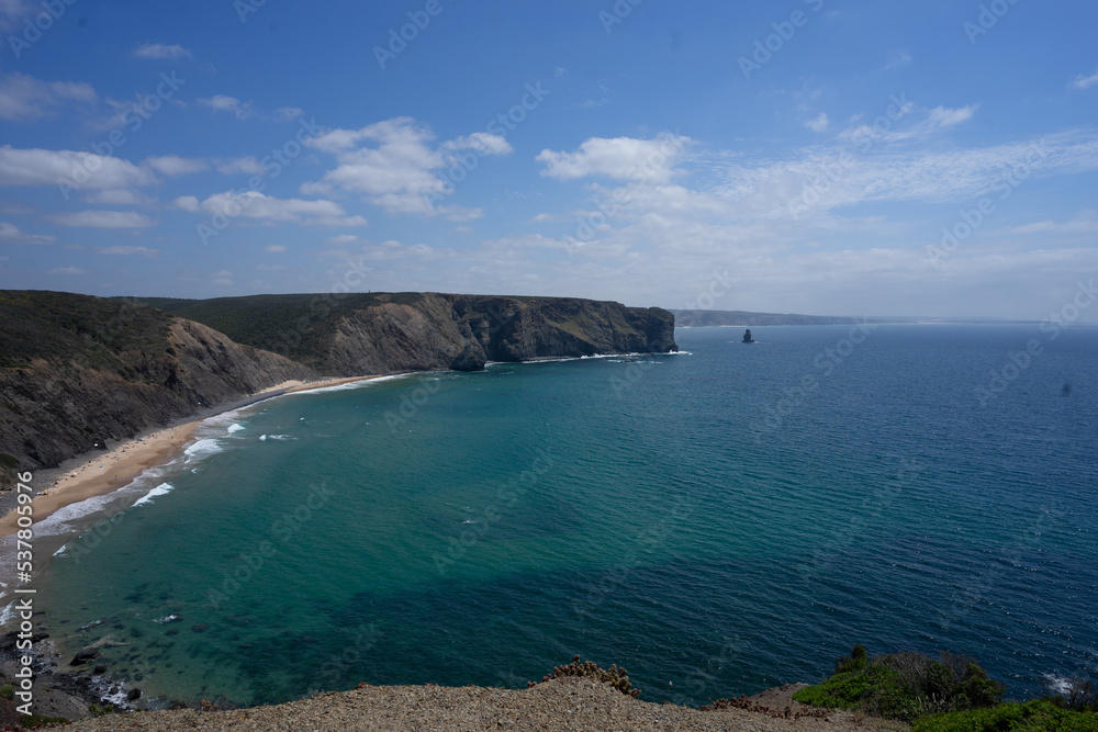 Obraz premium Coastal landscape with sea, rocks, beaches and horizon 