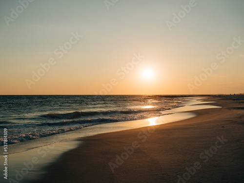 Fototapeta Naklejka Na Ścianę i Meble -  Sunset over the Atlantic Ocean, Long Beach, New York